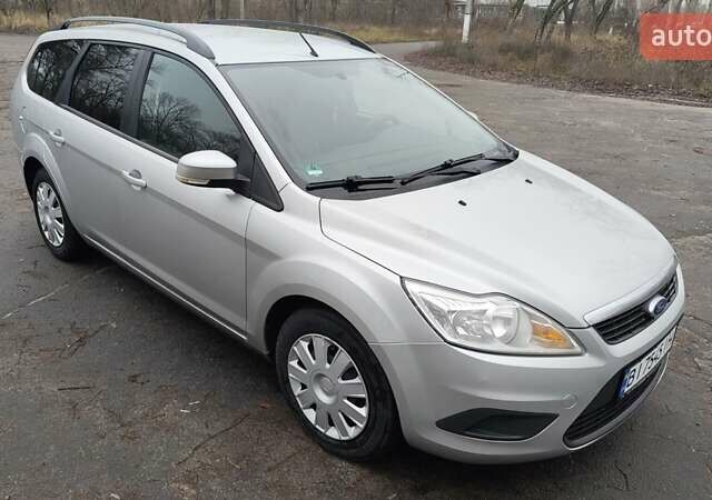 Серый Форд Фокус, объемом двигателя 1.6 л и пробегом 224 тыс. км за 6200 $, фото 4 на Automoto.ua