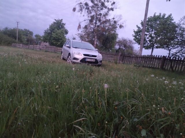 Сірий Форд Фокус, об'ємом двигуна 1.6 л та пробігом 300 тис. км за 5500 $, фото 4 на Automoto.ua