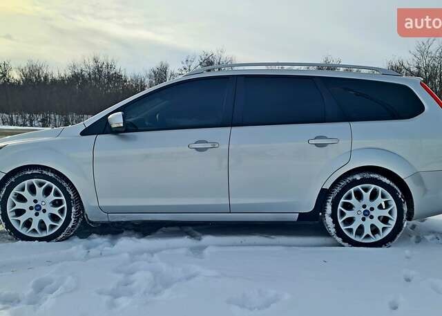 Сірий Форд Фокус, об'ємом двигуна 1.6 л та пробігом 260 тис. км за 6200 $, фото 5 на Automoto.ua