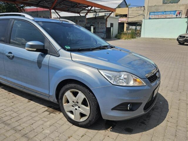 Серый Форд Фокус, объемом двигателя 2 л и пробегом 293 тыс. км за 5300 $, фото 4 на Automoto.ua