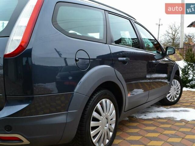 Сірий Форд Фокус, об'ємом двигуна 1.6 л та пробігом 124 тис. км за 6850 $, фото 51 на Automoto.ua