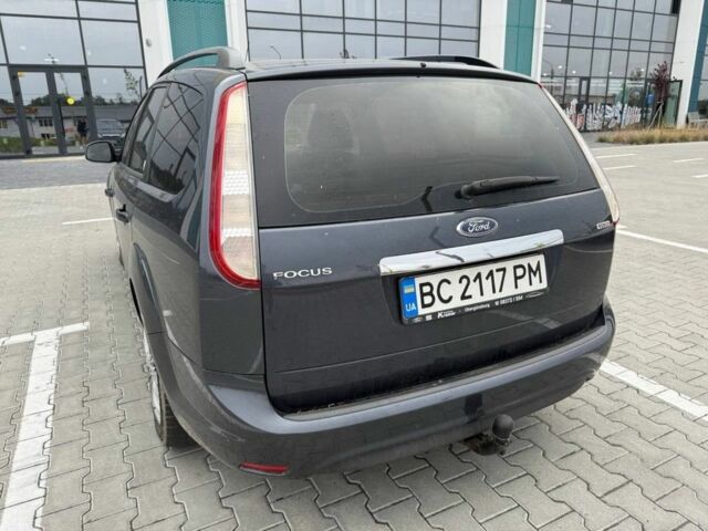 Сірий Форд Фокус, об'ємом двигуна 1.6 л та пробігом 250 тис. км за 4450 $, фото 2 на Automoto.ua