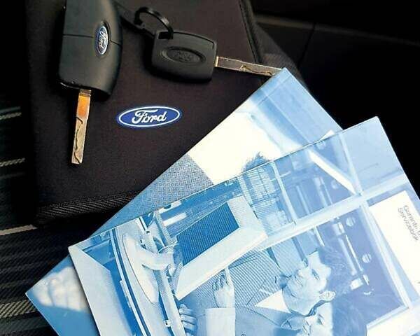 Форд Фокус 2009 в Львове на Automoto.ua Серый Форд Фокус, объемом двигателя 1.56 л и пробегом 262 тыс. км за 5400 $, фото 6 на Automoto.ua