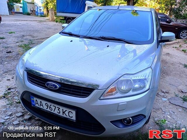 Форд Фокус 2009 у Миколаєві на Automoto.ua Сірий Форд Фокус, об'ємом двигуна 1.6 л та пробігом 0 тис. км за 5300 $, фото 1 на Automoto.ua