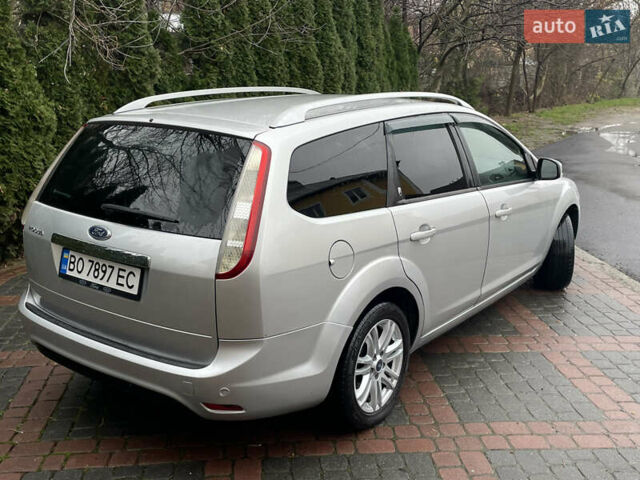 Серый Форд Фокус, объемом двигателя 1.8 л и пробегом 287 тыс. км за 4999 $, фото 7 на Automoto.ua