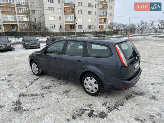 Сірий Форд Фокус, об'ємом двигуна 1.6 л та пробігом 175 тис. км за 4850 $, фото 4 на Automoto.ua