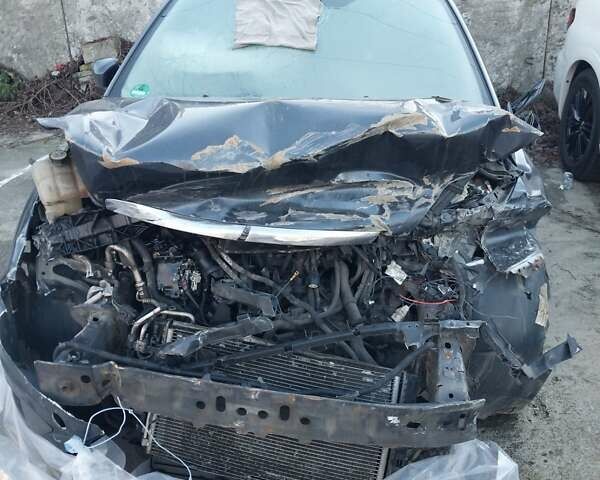 Серый Форд Фокус, объемом двигателя 1.6 л и пробегом 196 тыс. км за 2500 $, фото 4 на Automoto.ua