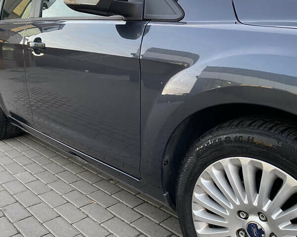 Серый Форд Фокус, объемом двигателя 1.6 л и пробегом 272 тыс. км за 5800 $, фото 8 на Automoto.ua