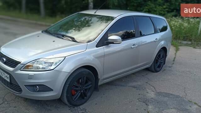 Сірий Форд Фокус, об'ємом двигуна 1.6 л та пробігом 290 тис. км за 5500 $, фото 3 на Automoto.ua