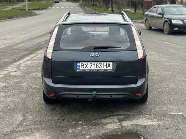 Серый Форд Фокус, объемом двигателя 2 л и пробегом 290 тыс. км за 4999 $, фото 4 на Automoto.ua