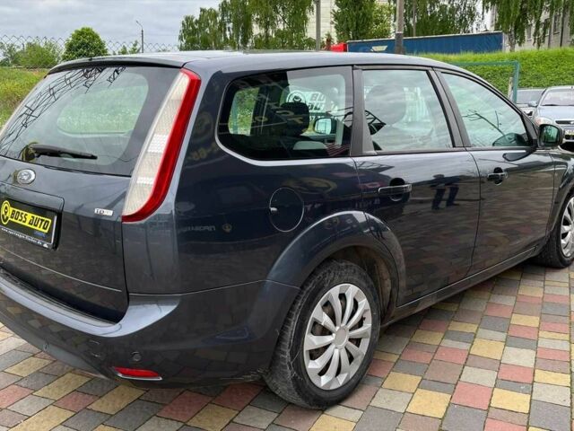 Сірий Форд Фокус, об'ємом двигуна 2 л та пробігом 276 тис. км за 5700 $, фото 6 на Automoto.ua