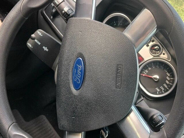 Форд Фокус 2009 в Виннице на Automoto.ua Серый Форд Фокус, объемом двигателя 1.4 л и пробегом 109 тыс. км за 6500 $, фото 15 на Automoto.ua