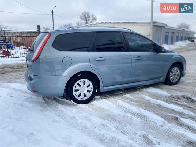 Серый Форд Фокус, объемом двигателя 1.56 л и пробегом 255 тыс. км за 5200 $, фото 7 на Automoto.ua