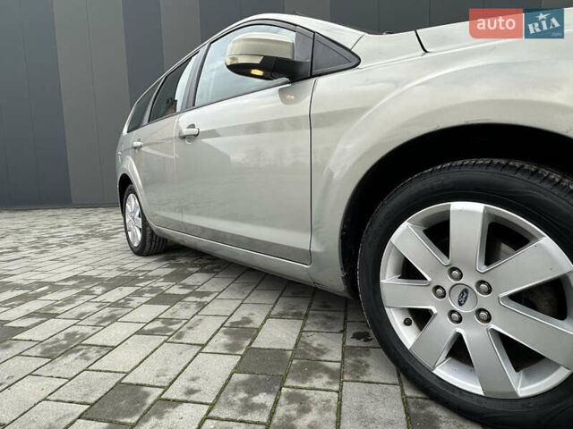 Сірий Форд Фокус, об'ємом двигуна 1.6 л та пробігом 258 тис. км за 5700 $, фото 18 на Automoto.ua