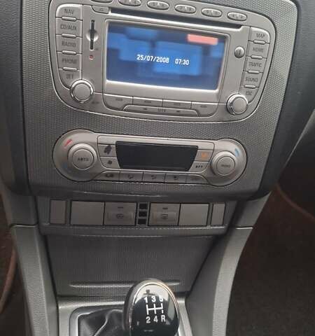 Сірий Форд Фокус, об'ємом двигуна 1.8 л та пробігом 230 тис. км за 6350 $, фото 9 на Automoto.ua