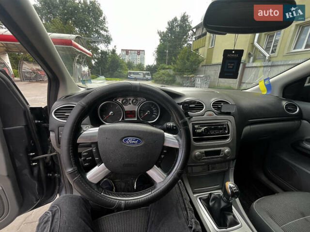 Форд Фокус 2009 у Львові на Automoto.ua Сірий Форд Фокус, об'ємом двигуна 1.56 л та пробігом 270 тис. км за 6000 $, фото 11 на Automoto.ua