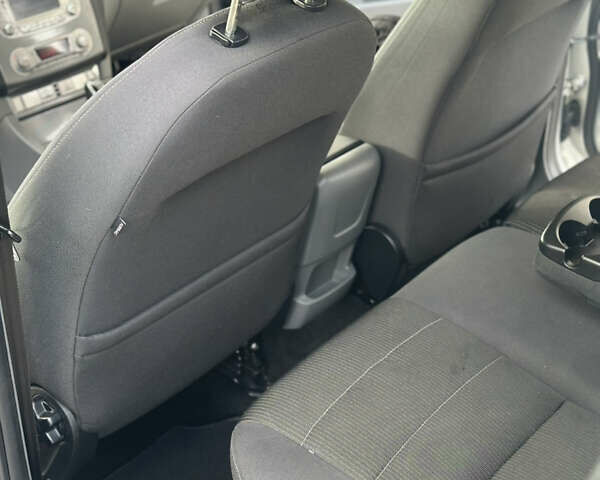 Сірий Форд Фокус, об'ємом двигуна 1.8 л та пробігом 196 тис. км за 6300 $, фото 18 на Automoto.ua