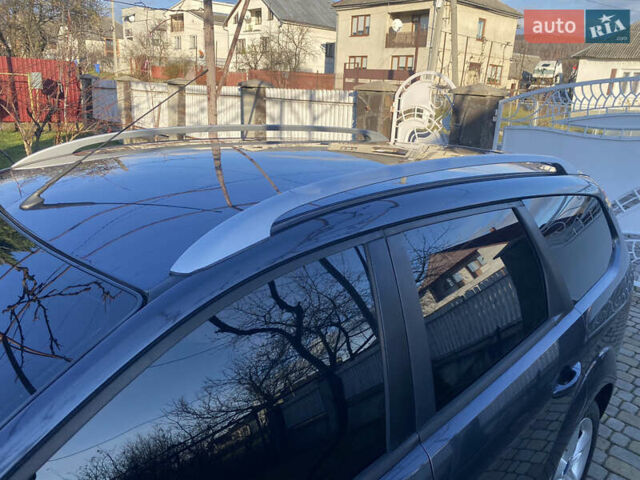 Серый Форд Фокус, объемом двигателя 1.8 л и пробегом 287 тыс. км за 5200 $, фото 38 на Automoto.ua