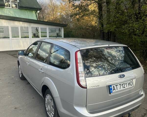 Форд Фокус 2009 в Калуше на Automoto.ua Серый Форд Фокус, объемом двигателя 1.6 л и пробегом 131 тыс. км за 6900 $, фото 31 на Automoto.ua