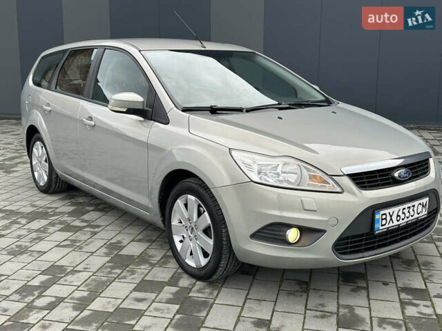 Сірий Форд Фокус, об'ємом двигуна 1.6 л та пробігом 258 тис. км за 5700 $, фото 3 на Automoto.ua