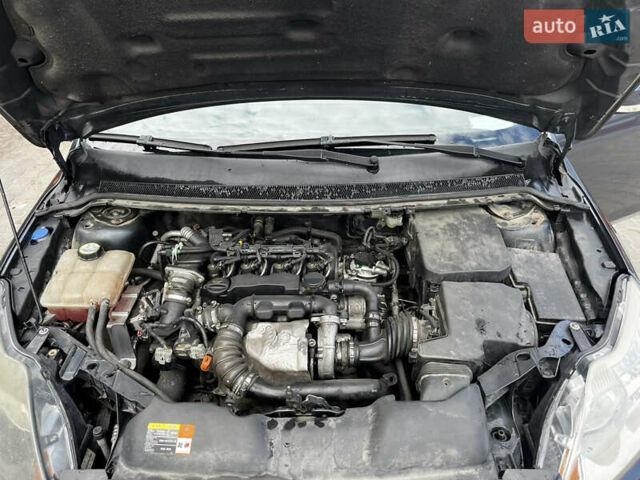 Форд Фокус 2009 у Львові на Automoto.ua Сірий Форд Фокус, об'ємом двигуна 1.56 л та пробігом 270 тис. км за 6000 $, фото 9 на Automoto.ua
