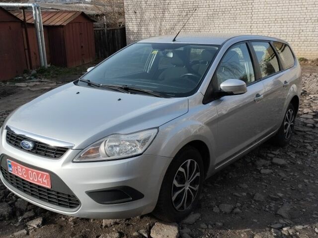 Сірий Форд Фокус, об'ємом двигуна 1.6 л та пробігом 305 тис. км за 4750 $, фото 1 на Automoto.ua