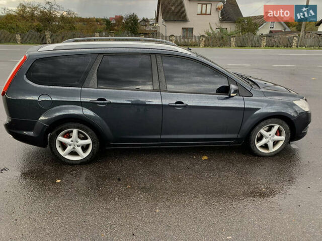 Сірий Форд Фокус, об'ємом двигуна 2 л та пробігом 211 тис. км за 6400 $, фото 3 на Automoto.ua