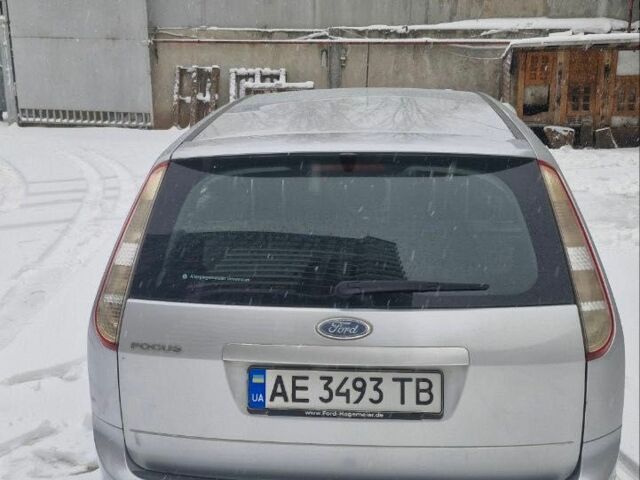 Сірий Форд Фокус, об'ємом двигуна 1.6 л та пробігом 414 тис. км за 5300 $, фото 4 на Automoto.ua