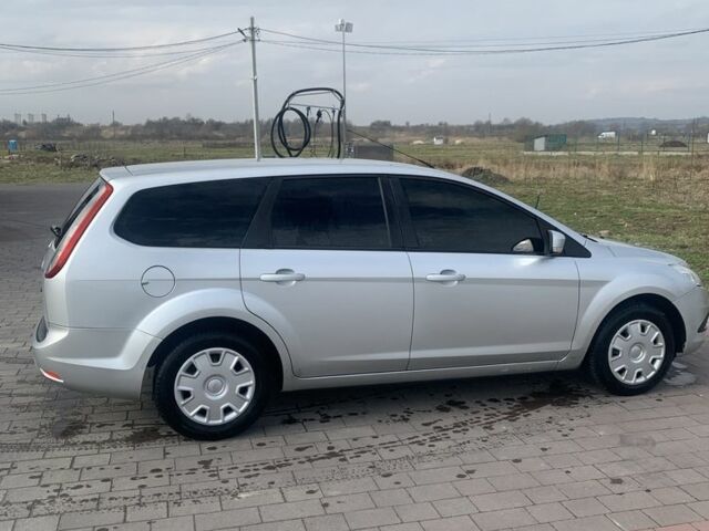 Серый Форд Фокус, объемом двигателя 1.6 л и пробегом 280 тыс. км за 4650 $, фото 8 на Automoto.ua