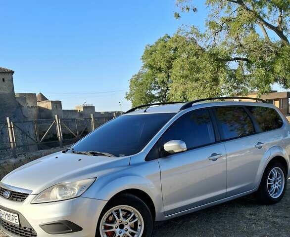 Серый Форд Фокус, объемом двигателя 1.56 л и пробегом 272 тыс. км за 5800 $, фото 3 на Automoto.ua