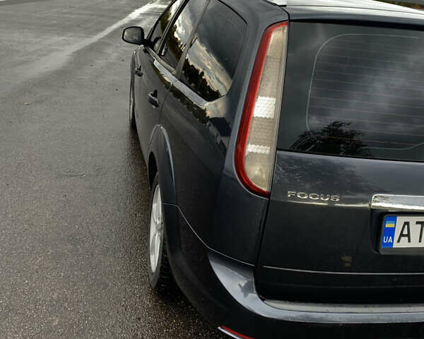 Сірий Форд Фокус, об'ємом двигуна 2 л та пробігом 211 тис. км за 6400 $, фото 6 на Automoto.ua