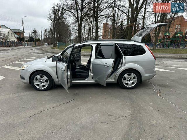 Серый Форд Фокус, объемом двигателя 2 л и пробегом 165 тыс. км за 7300 $, фото 46 на Automoto.ua