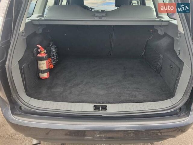 Серый Форд Фокус, объемом двигателя 2 л и пробегом 252 тыс. км за 6300 $, фото 11 на Automoto.ua