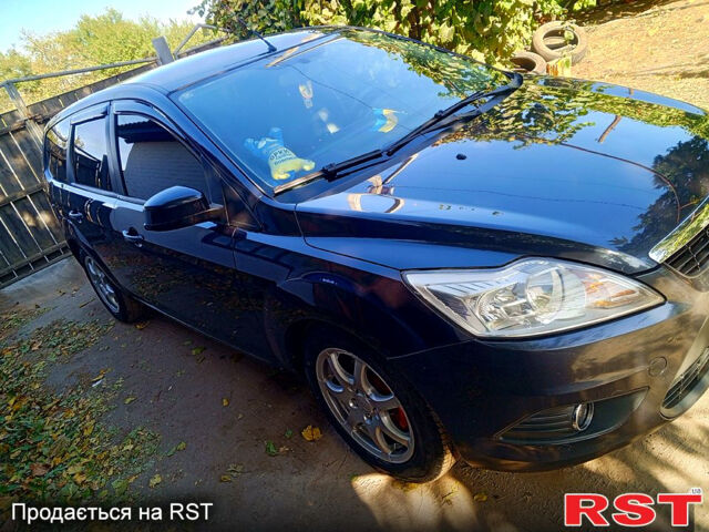 Серый Форд Фокус, объемом двигателя 1.6 л и пробегом 302 тыс. км за 5300 $, фото 6 на Automoto.ua
