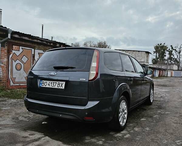 Серый Форд Фокус, объемом двигателя 1.56 л и пробегом 233 тыс. км за 5100 $, фото 4 на Automoto.ua