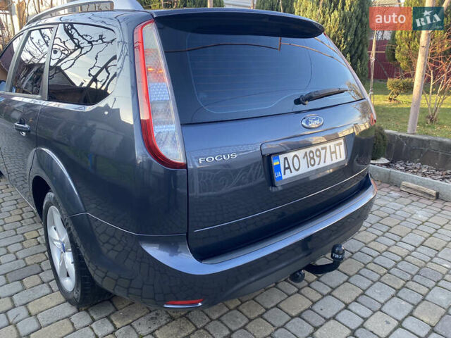 Серый Форд Фокус, объемом двигателя 1.8 л и пробегом 287 тыс. км за 5200 $, фото 44 на Automoto.ua