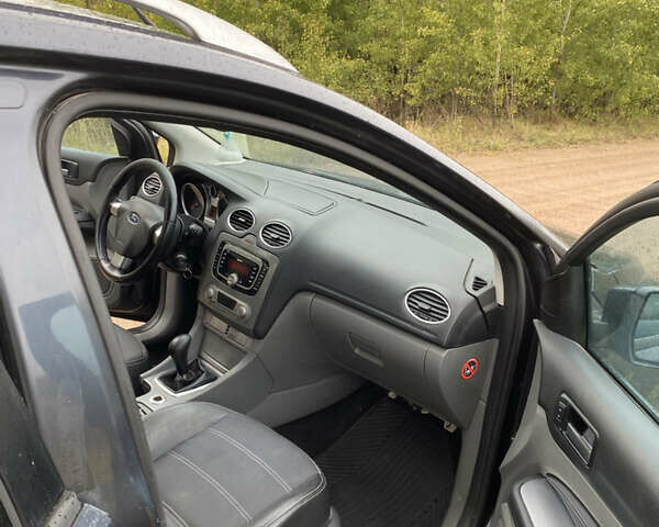 Сірий Форд Фокус, об'ємом двигуна 1.8 л та пробігом 222 тис. км за 5800 $, фото 18 на Automoto.ua