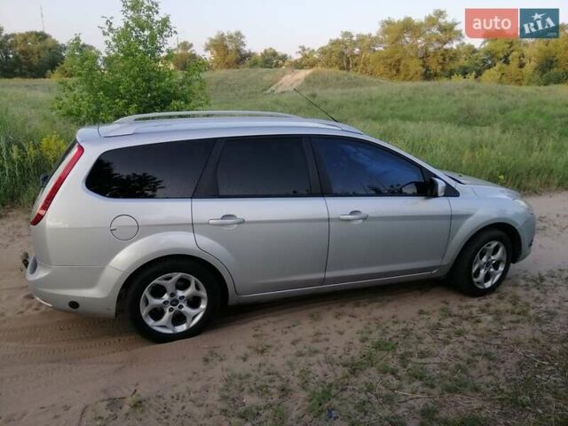 Форд Фокус 2009 у Кам'янське (Дніпродзержинськ) на Automoto.ua Сірий Форд Фокус, об'ємом двигуна 1.6 л та пробігом 290 тис. км за 6000 $, фото 5 на Automoto.ua