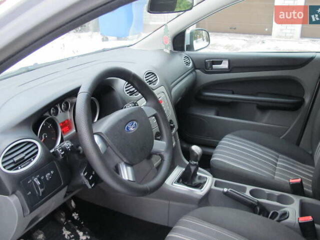 Сірий Форд Фокус, об'ємом двигуна 1.6 л та пробігом 191 тис. км за 6200 $, фото 8 на Automoto.ua