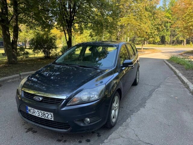 Серый Форд Фокус, объемом двигателя 1.8 л и пробегом 249 тыс. км за 2800 $, фото 3 на Automoto.ua