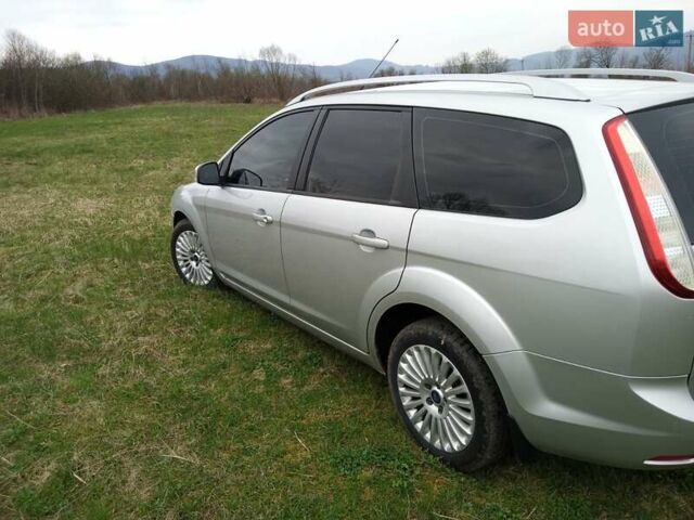 Серый Форд Фокус, объемом двигателя 1.6 л и пробегом 290 тыс. км за 5500 $, фото 2 на Automoto.ua