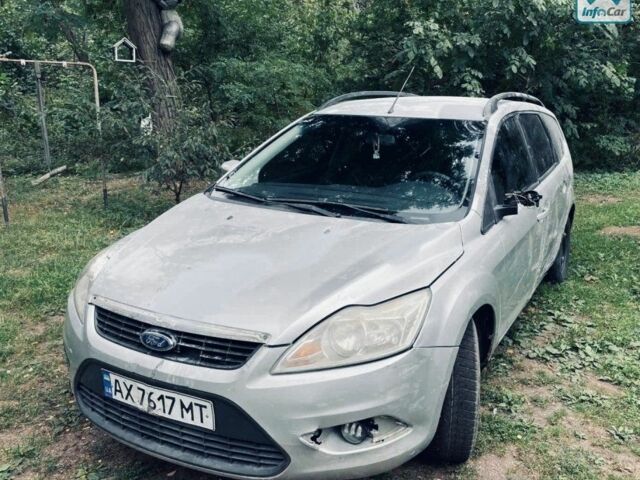 Сірий Форд Фокус, об'ємом двигуна 2 л та пробігом 210 тис. км за 2940 $, фото 1 на Automoto.ua
