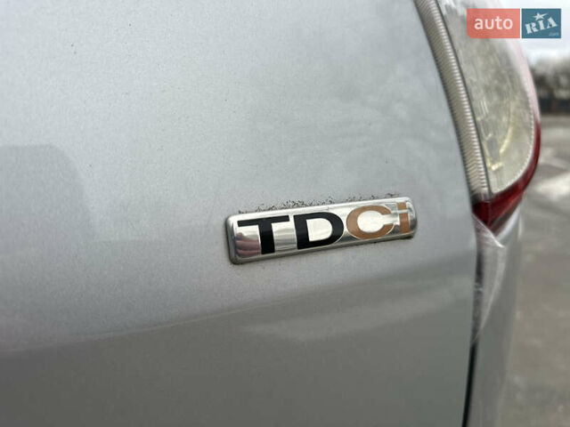 Серый Форд Фокус, объемом двигателя 2 л и пробегом 165 тыс. км за 7300 $, фото 9 на Automoto.ua