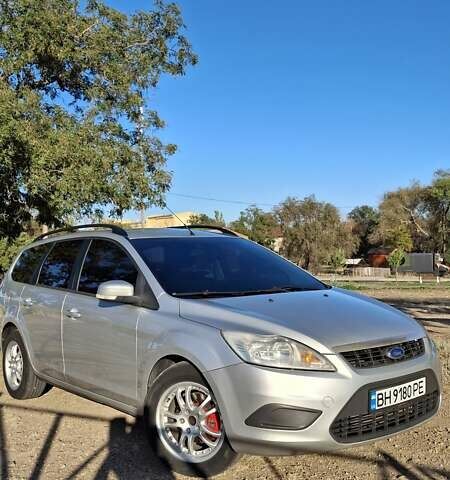 Серый Форд Фокус, объемом двигателя 1.56 л и пробегом 272 тыс. км за 5800 $, фото 2 на Automoto.ua