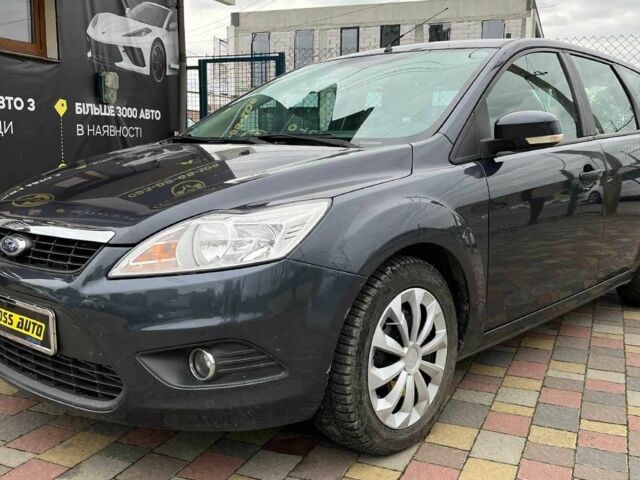 Сірий Форд Фокус, об'ємом двигуна 2 л та пробігом 276 тис. км за 5700 $, фото 2 на Automoto.ua