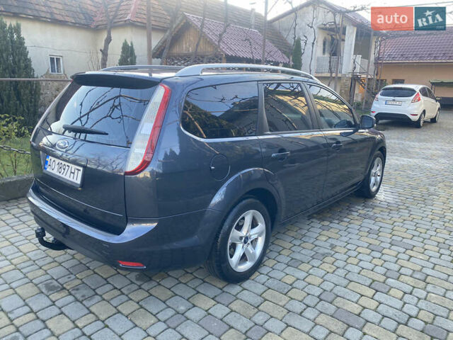 Серый Форд Фокус, объемом двигателя 1.8 л и пробегом 287 тыс. км за 5200 $, фото 14 на Automoto.ua