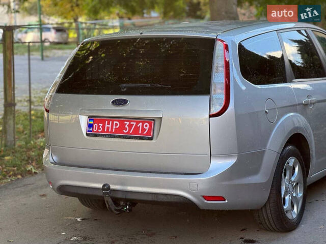 Форд Фокус 2009 у Вознесенске на Automoto.ua Сірий Форд Фокус, об'ємом двигуна 1.6 л та пробігом 197 тис. км за 6200 $, фото 8 на Automoto.ua