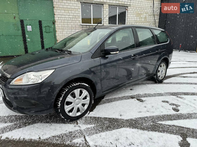 Серый Форд Фокус, объемом двигателя 1.6 л и пробегом 175 тыс. км за 4750 $, фото 14 на Automoto.ua