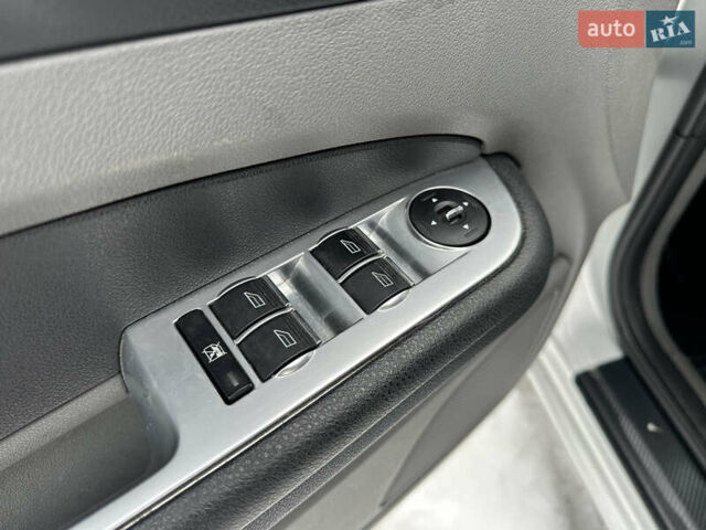 Серый Форд Фокус, объемом двигателя 2 л и пробегом 166 тыс. км за 6699 $, фото 29 на Automoto.ua