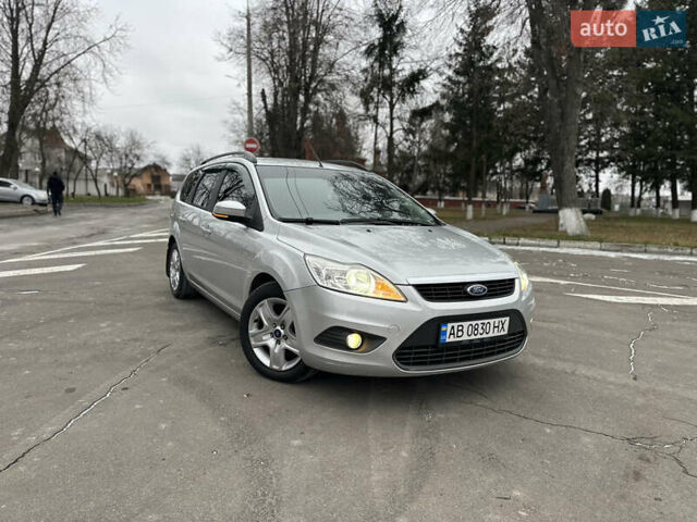 Серый Форд Фокус, объемом двигателя 2 л и пробегом 165 тыс. км за 7300 $, фото 1 на Automoto.ua